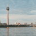 Aussicht auf Rheinturm und Medienhafen Düsseldorf Sehenswürdigkeiten