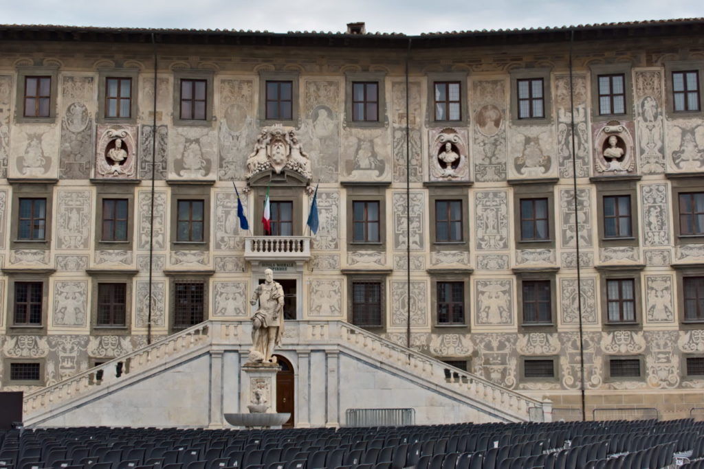 Eliteuniversität an der Piazza dei Cavalieri Pisa Sehenswürdigkeiten