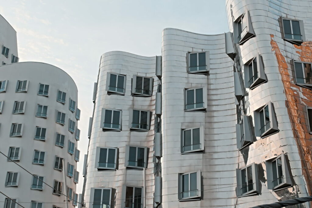 Gehry-Bauten Detailaufnahme Düsseldorf Sehenswürdigkeiten