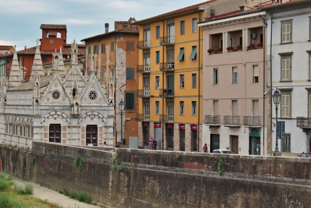 Die schöne Santa Maria della Spina Pisa Sehenswürdigkeiten