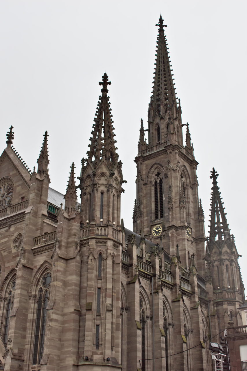 Der Turm der Stephanskirche ist sehr imposant Mülhausen Sehenswürdigkeiten